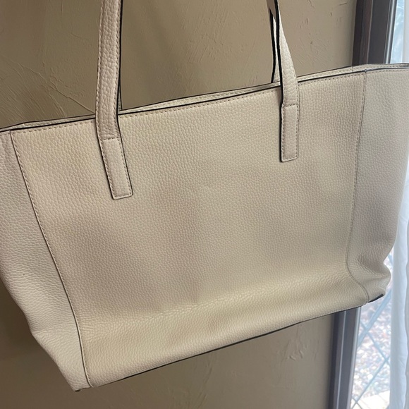 Kate Spade ♠️ White Leather Tote Bag - Picture 2 of 8